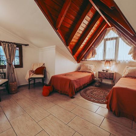 Mesken Inn Hotel เกอเจค ภายนอก รูปภาพ