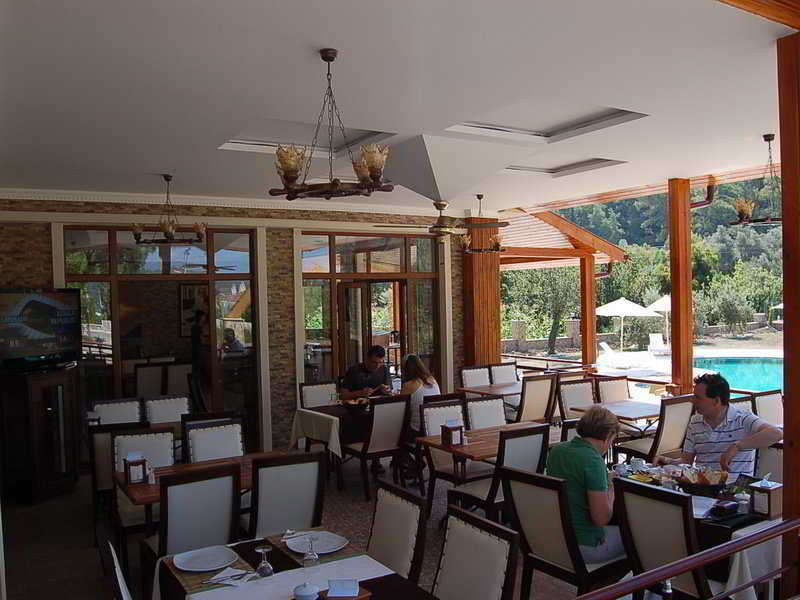 Mesken Inn Hotel เกอเจค ภายนอก รูปภาพ
