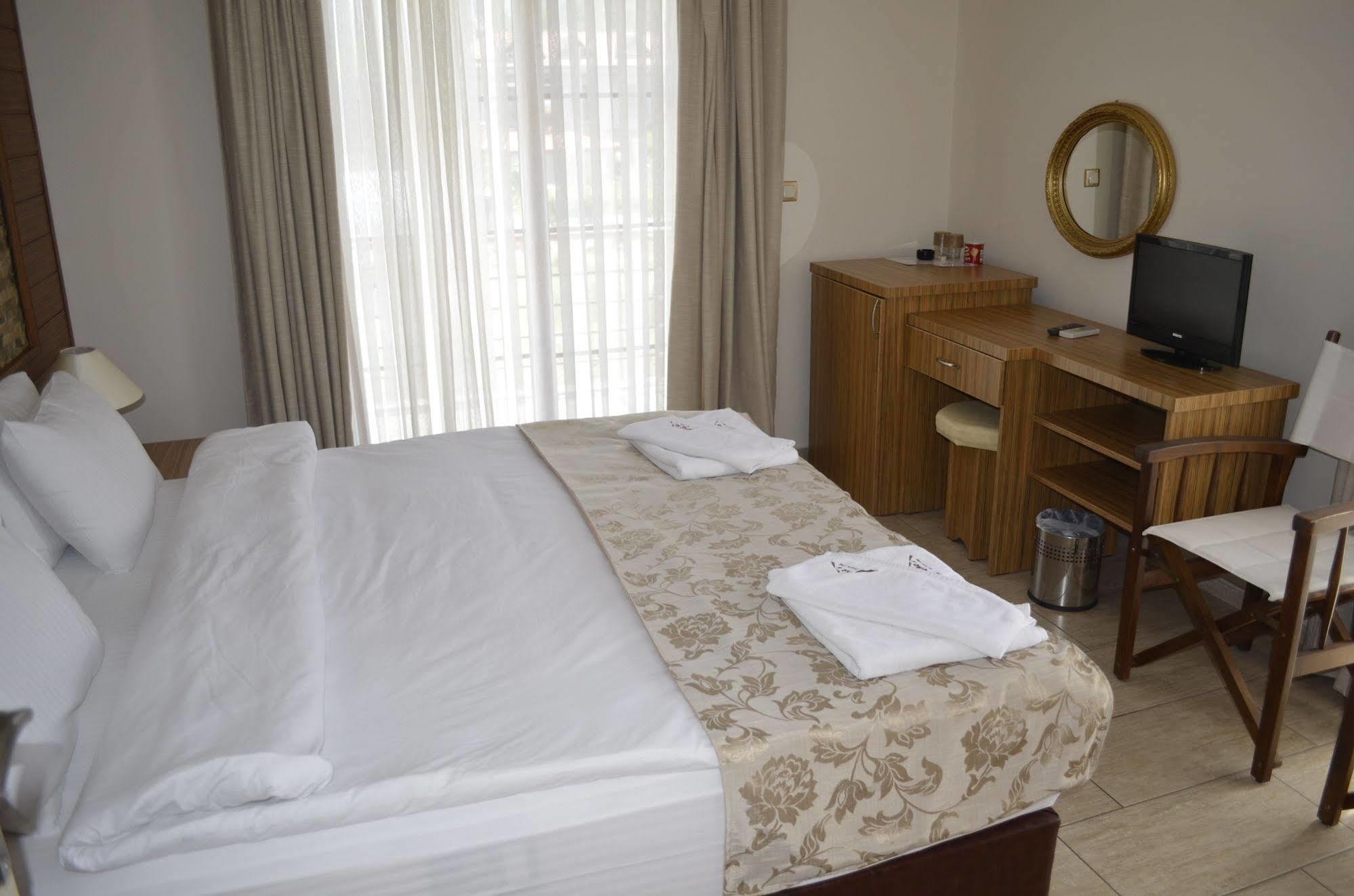 Mesken Inn Hotel เกอเจค ภายนอก รูปภาพ